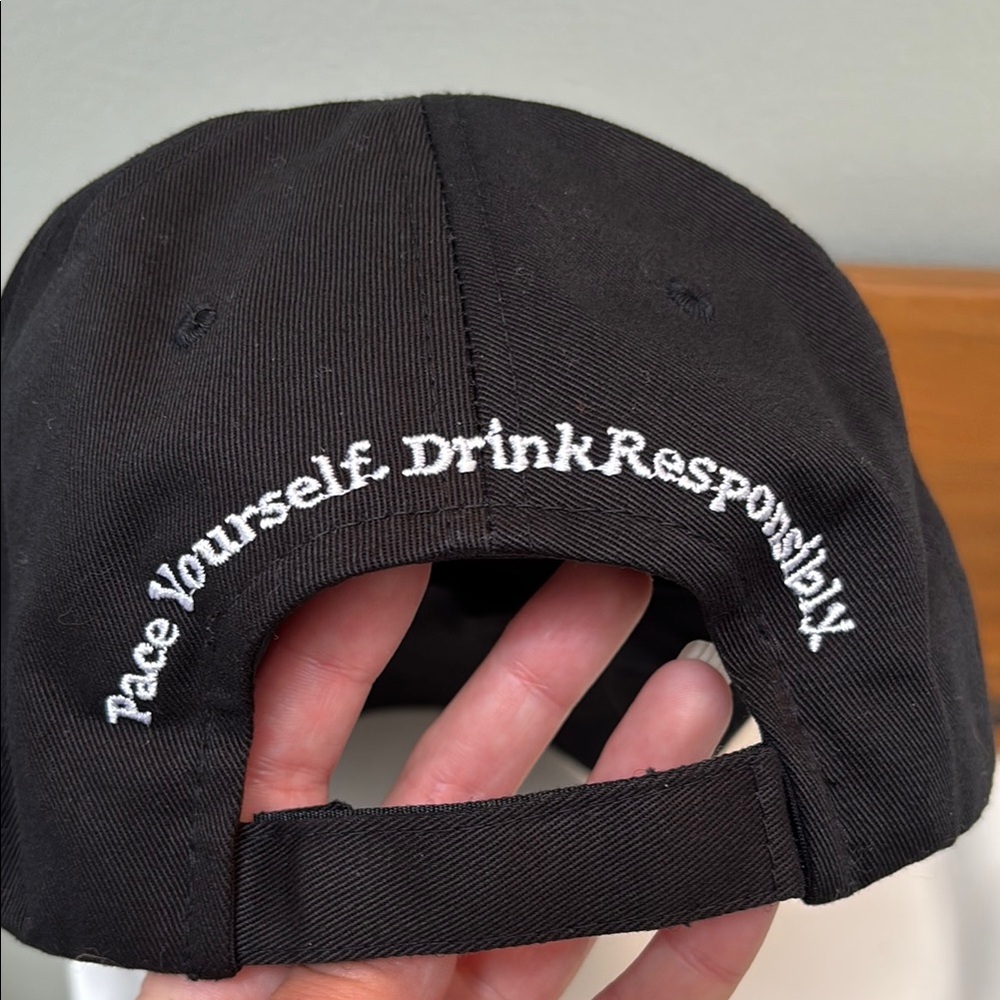 Jack Daniel's Whiskey Black Baseball Cap and rocks glass - Picture 5 of 7